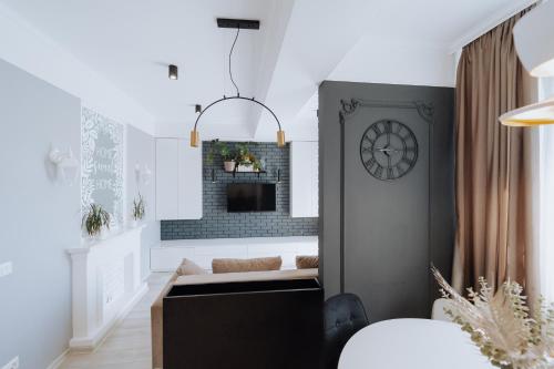 Dapur atau dapur kecil di Top-floor 1BR Full equipped in Riscani Chisinau