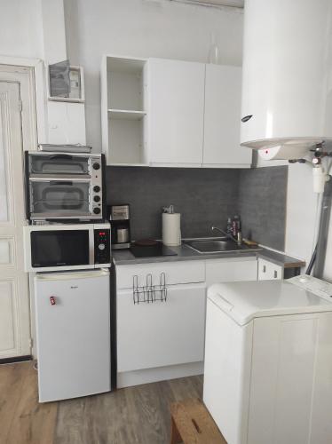 Appartement Lumineux avec Jardin Privatif