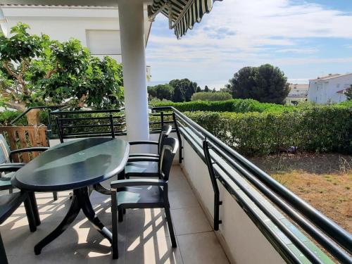 Apartamento tranquilo con terraza y jardín cerca de la playa - ES-170-47