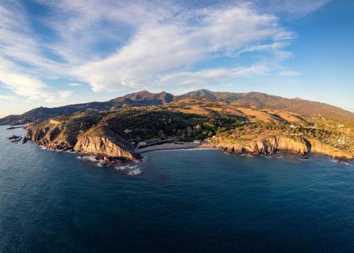 an aerial view of an island in the ocean at Grand Hotel Du Golfe - Spa & Restaurant in Collioure