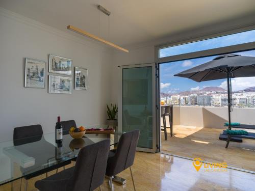 Living Las Canteras Homes - Oceanview Penthouse