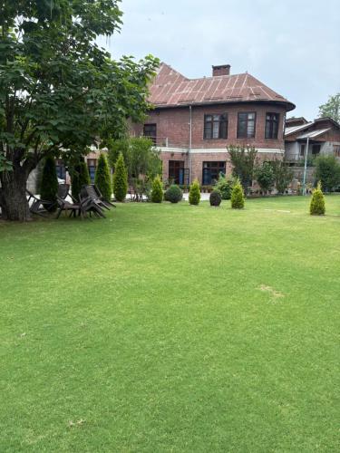 Afbeelding uit fotogalerij van Heritage Mansion in Srinagar