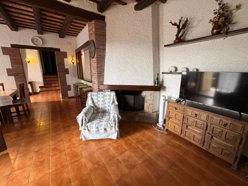Maison Romantique avec Jardin et Piscine à Torroella de Montgrí proche de L'Estartit