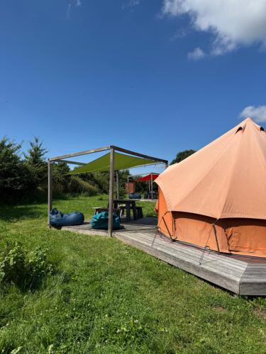 Κήπος έξω από το Zelt-Lodges Hof Viehbrook