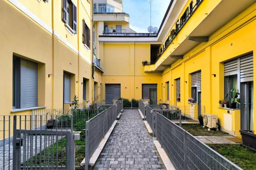 Just Urban Stays - Modern Studio Apartment Navigli - Metro M2