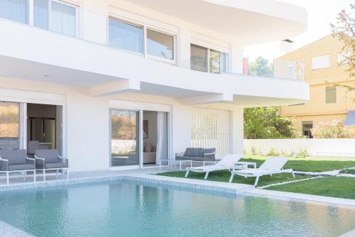 Athenean Private Pool Heaven