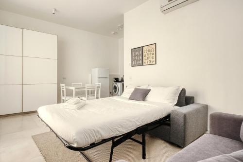 Just Urban Stays - Modern Studio Apartment Navigli - Metro M2