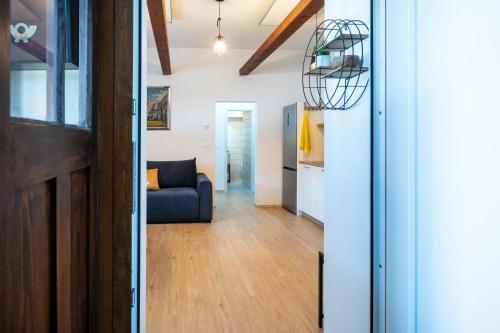 Ruang duduk di BonAire apartment