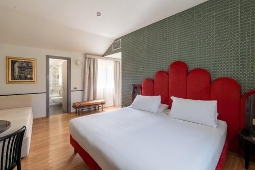 Katil atau katil-katil dalam bilik di Hotel Regina