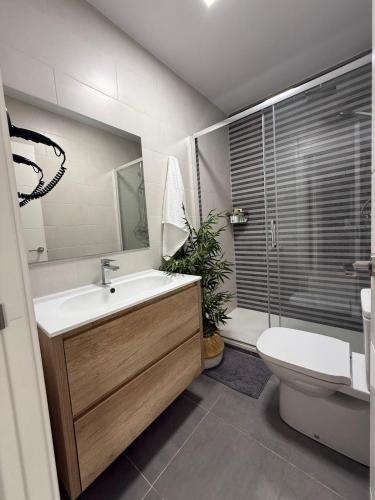 Beach Home - Apartamento con vistas al mar en Benalmadena