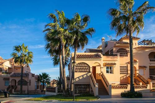 Luxury apartment residence La Joya - near to the sea
