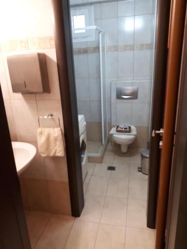 Bilik mandi di The Green Garden