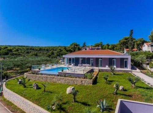 Villa Ema
