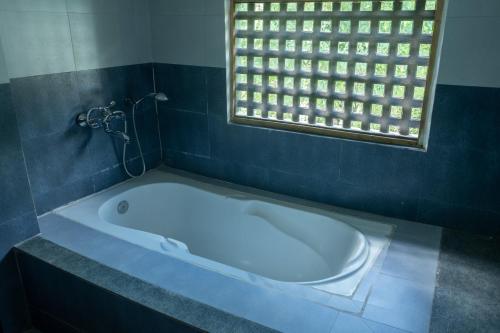 Koupelna v ubytování Trishuli Villa