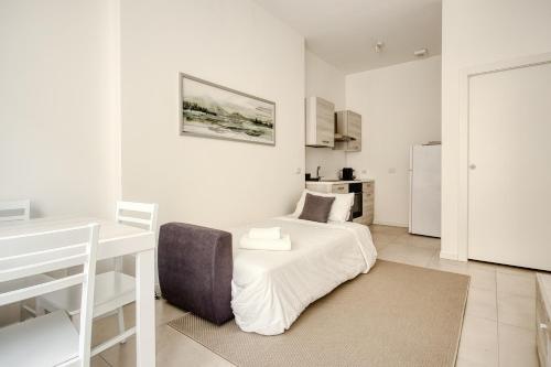 Just Urban Stays - Modern 1-BR Apartment Navigli - Metro M2