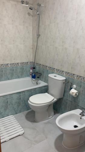 Bilik mandi di Gran Alacant casa with amazing sea view