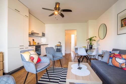 Modern Apartment with Balcony near SBB - Special CUATRO PICASSO 43 Apartment, Basel, up to 6 guests