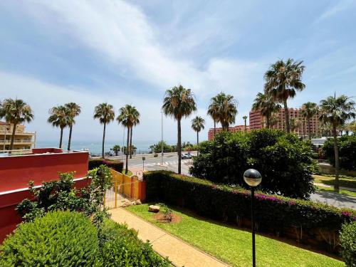 2 Bedroom Apartment with Spacious Terrace