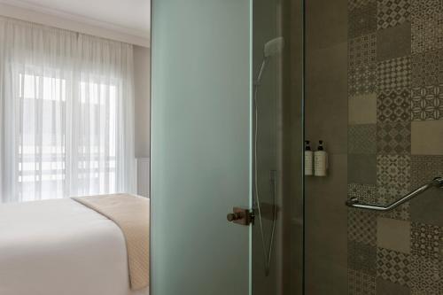 Athens Glow 2bd Apt in Ilisia
