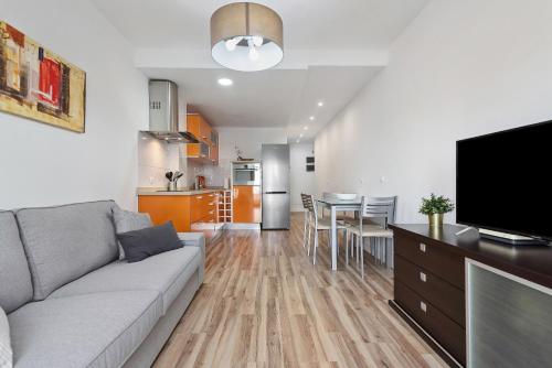 Home2Book Bright City Apartment Las Palmas