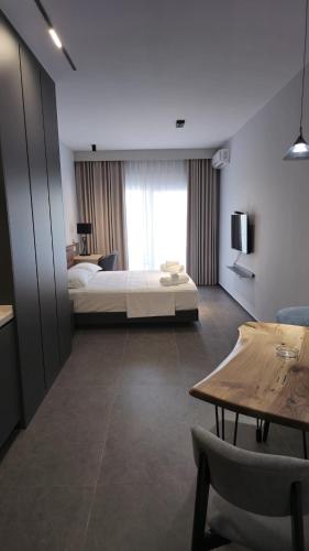Una cama o camas en una habitación de Hermanos Apartment 114
