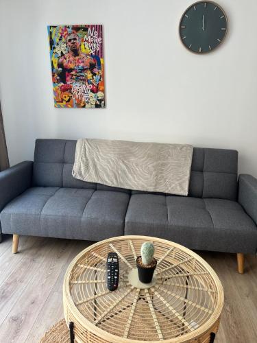Χώρος καθιστικού στο F1 Cosy 1