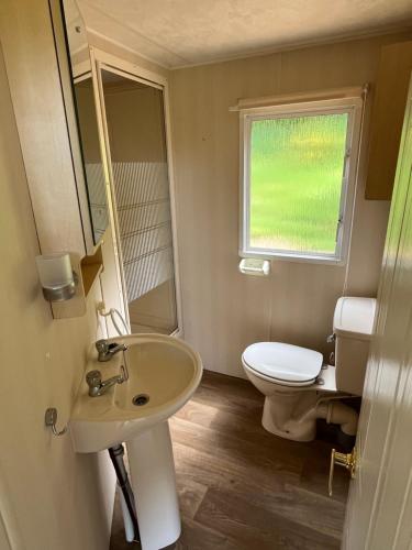 Ένα μπάνιο στο Camping le Faulion