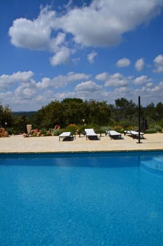 Πισίνα στο ή κοντά στο Pretty Little House in Provence