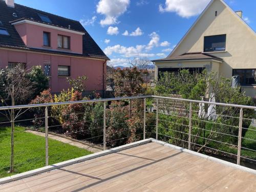 Maison - piscine privée - 6 personnes - 20 min du centre à pied