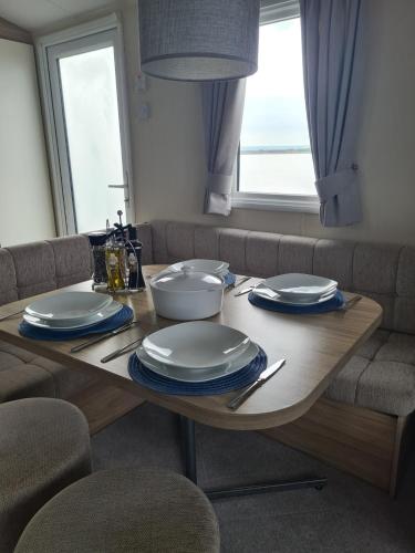 Un lugar para sentarse en The Seaflower - With Lake Views