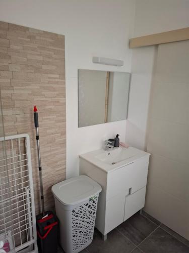 Φωτογραφία από το άλμπουμ του Bungalow AN KAN LA σε Capesterre