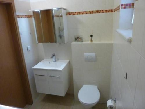 Koupelna v ubytování Mueritzbrise 3 Mit Terrasse Free Wifi