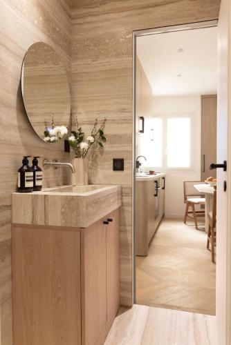 Superb air-conditioned apartment Paris Le Marais