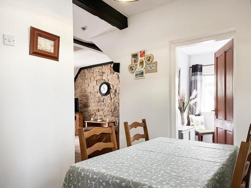 Ένα ή περισσότερα κρεβάτια σε δωμάτιο στο Smithy Apartment