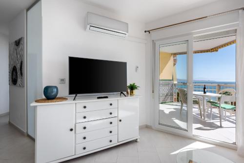 WintowinRentals Relax & Frontal Sea View in Fuengirola