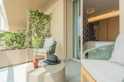 Χώρος καθιστικού στο PureView Luxury - with breakfast & pool by Rent All Como