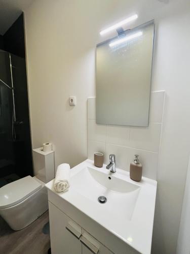 Lisbon center apt- Two bedroom in Martim Moniz