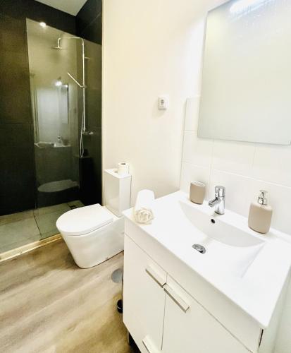Lisbon center apt- Two bedroom in Martim Moniz