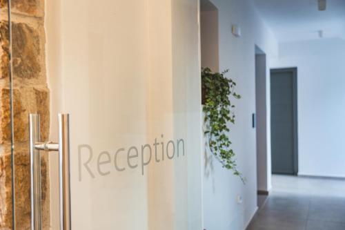 Gallery image of Axopetra Boutique Hotel in Agiassos