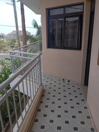 Un balcón o terraza en Tarrafal Elegância
