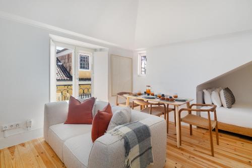 WHome Central Lisbon Hideaway in Lively Rua da Rosa