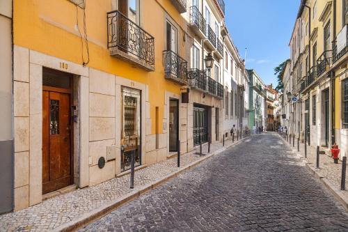 WHome Central Lisbon Hideaway in Lively Rua da Rosa