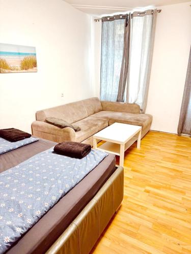 Lovely Rooms in Märzstraße Area MZ10