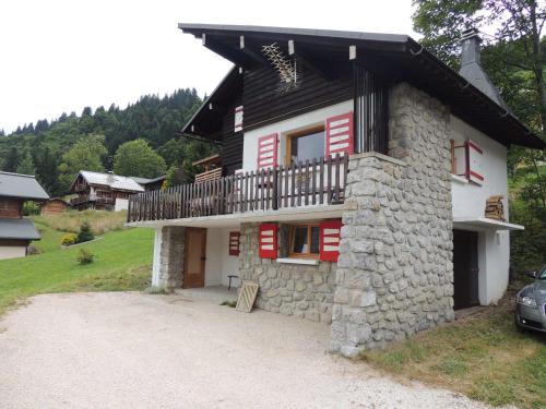 Chalet cosy près du centre, Wifi, Parking, 6 pers.