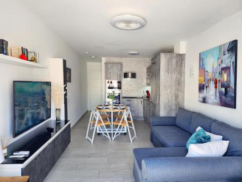 Modern Apt near Beach&Pool Coastal Sunset Tenerife