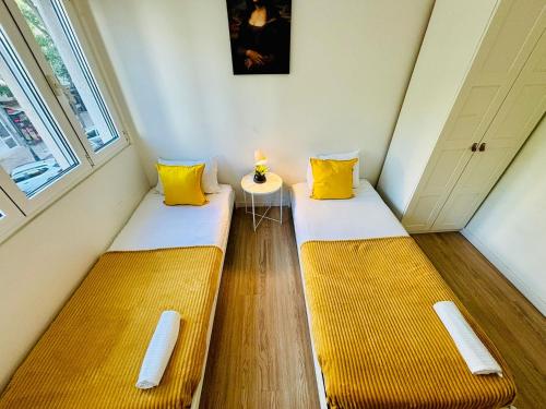 The Crespo House - 2F - Rooms & Stays