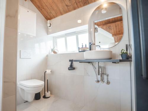 Un baño de Rostad Retro Rorbuer