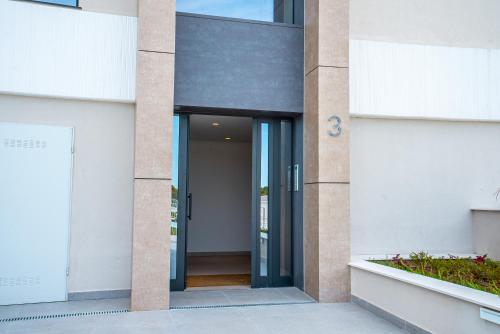 Mediterranean Vanian Views Penthouse photo 46