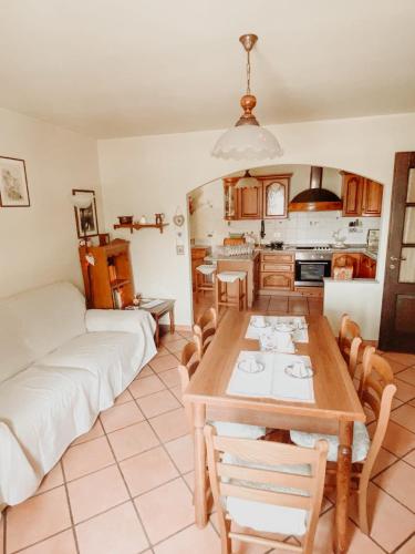 Kuchyň nebo kuchyňský kout v ubytování Casa del Gatto