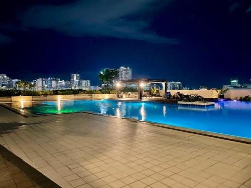 Swimmingpoolen hos eller tæt på Taft East Gate Condominium - Cebu City